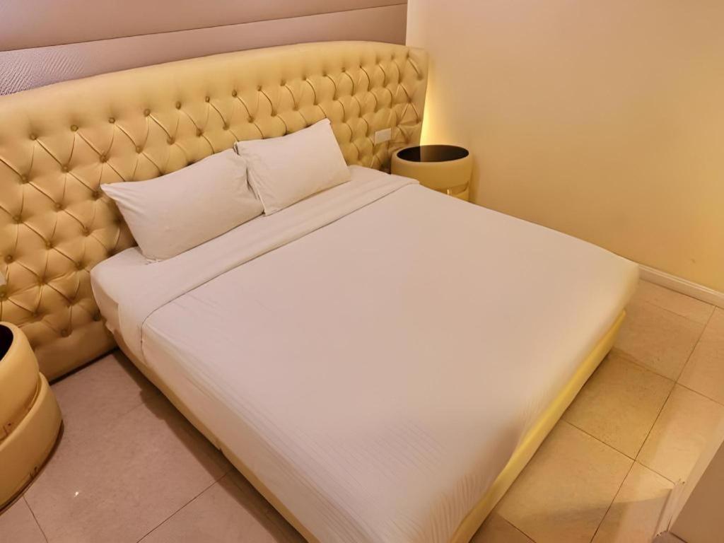 Ritzton 3*
